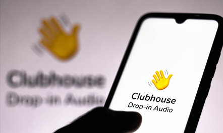 Clubhouse, uma rede social como qualquer outra. Só que não!