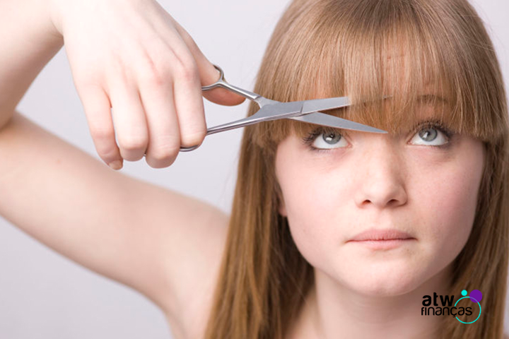 Quem nunca cortou o cabelo como símbolo de mudança que atire a primeira tesoura