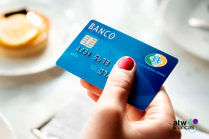 Saiba como ver agência no cartão Itaú da aposentadoria