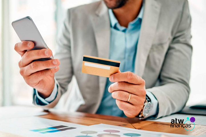 Cartão de crédito para empresa vale a pena?