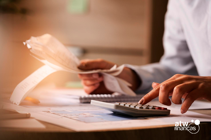 Como sair das dívidas – 12 dicas para se organizar até o fim do ano