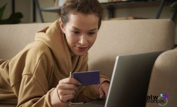 Se planeje financeiramente! Conheça as principais taxas cobradas para ter um cartão de crédito