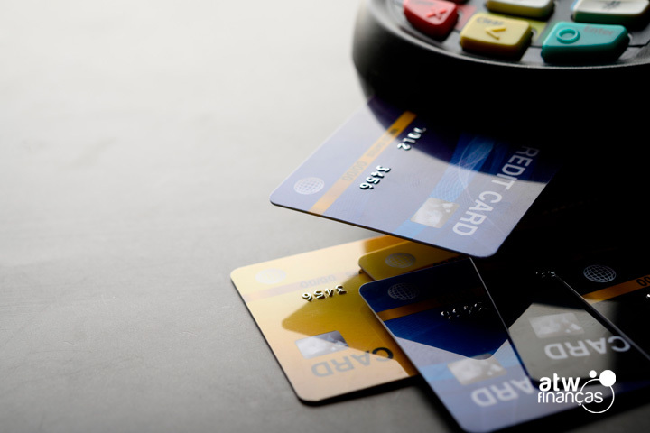 Qual a função da bandeira dos cartões de crédito?