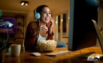 5 séries que ensinam sobre dinheiro sem serem didáticas