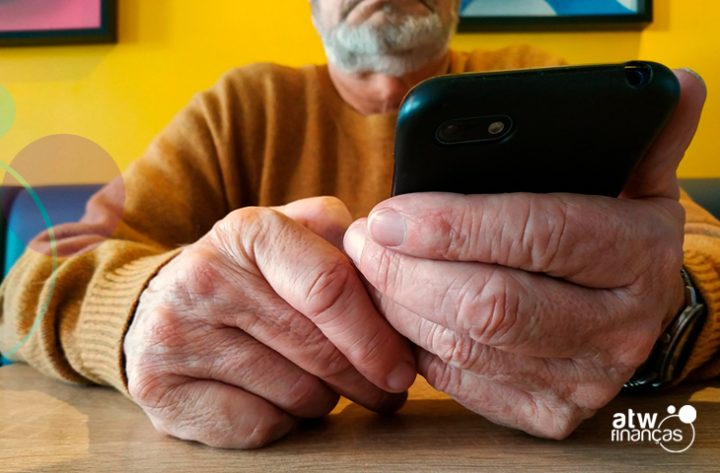 Ajude na segurança digital dos 50+: envie este post para seus avós