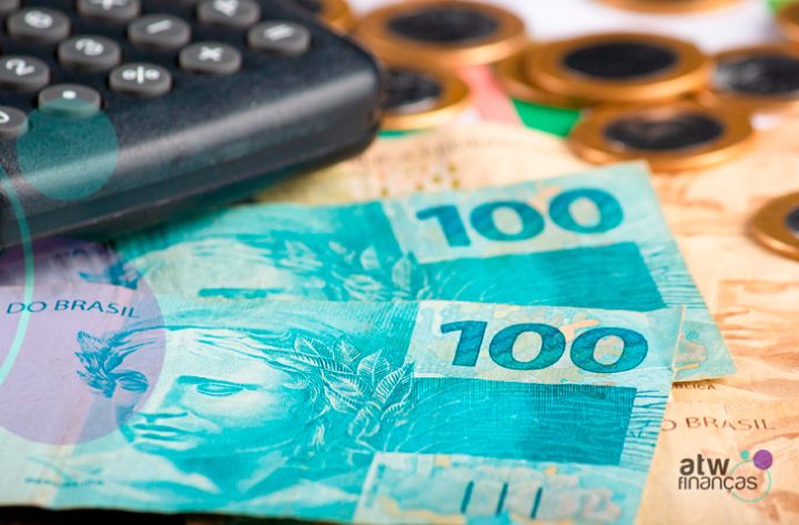 Quando o salário acaba antes do mês: o que os dados mostram