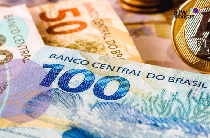 Carreira híbrida: como ganhar dinheiro em várias fontes sem sair do seu emprego