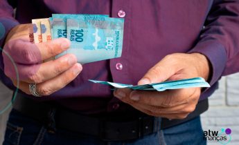 Como transformar a restituição do IR em renda extra (e não gastar tudo)