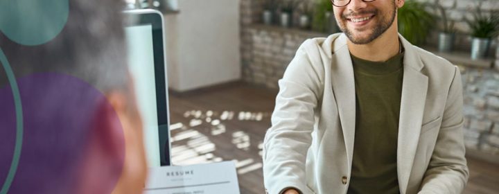 Entrevista de emprego no frio: como se apresentar bem mesmo com pouca roupa social